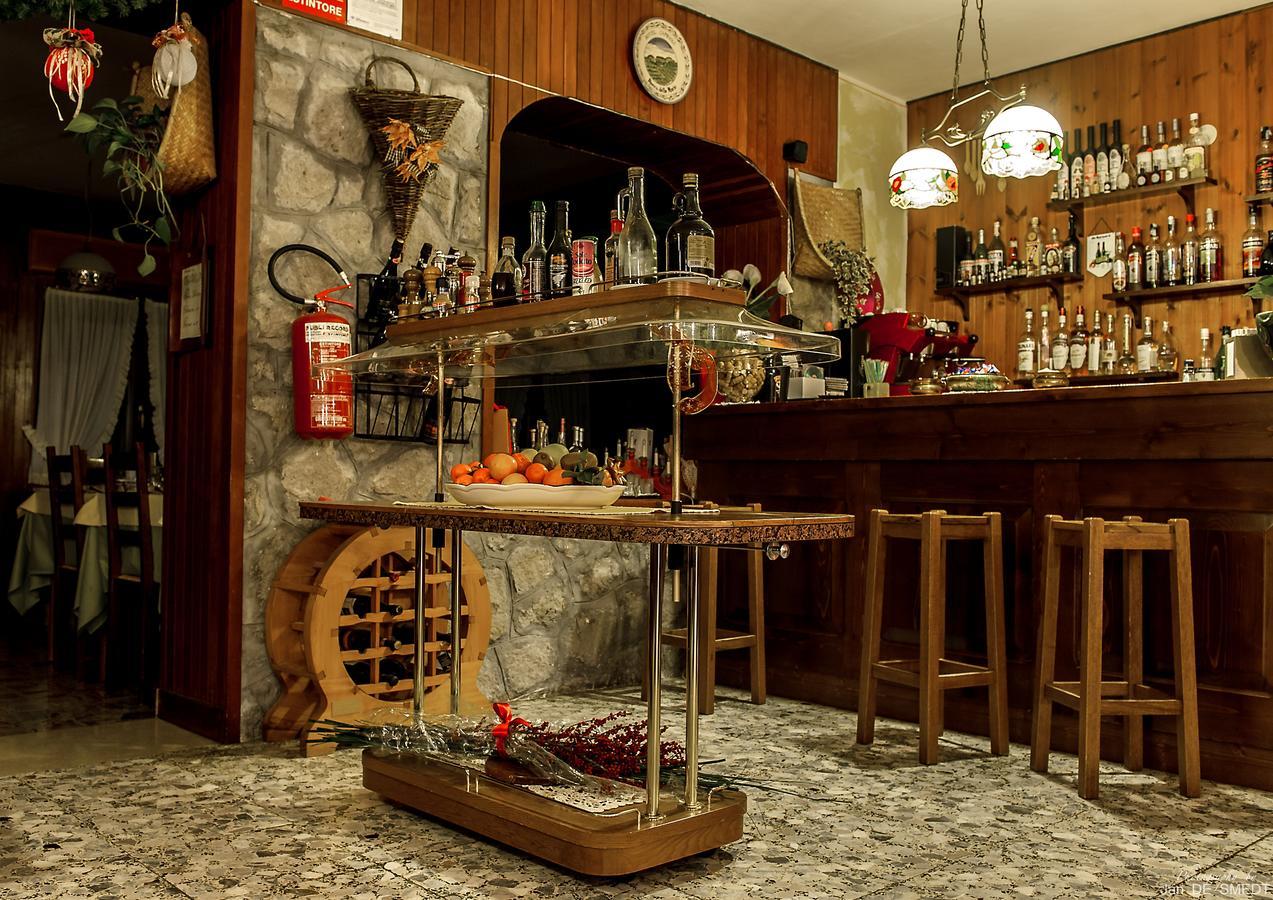 Albergo Capriolo Sestola Esterno foto